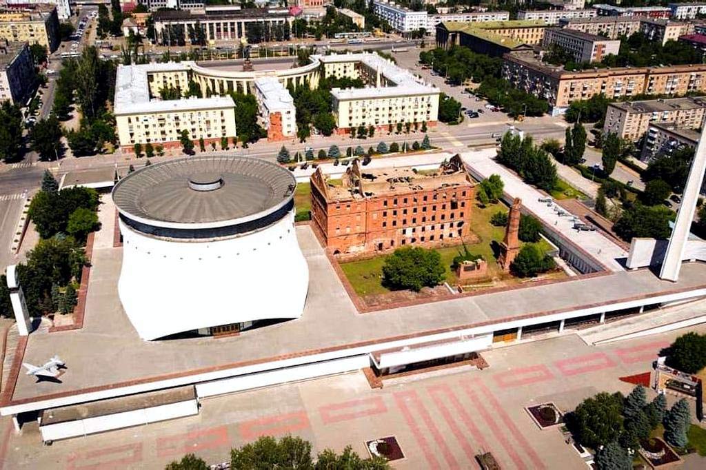 Мельница Гергардта, музей-панорама и Дом Павлова в Волгограде