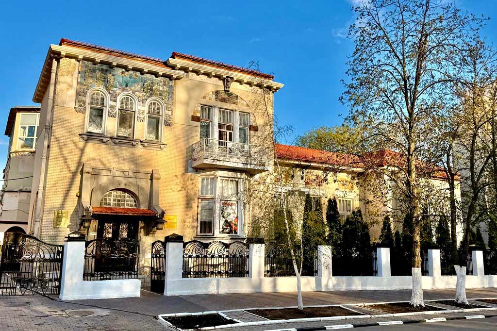 Особняк Рейнике в Саратове