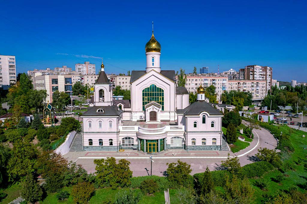 Храм преподобного Сергия Радонежского в Волгограде
